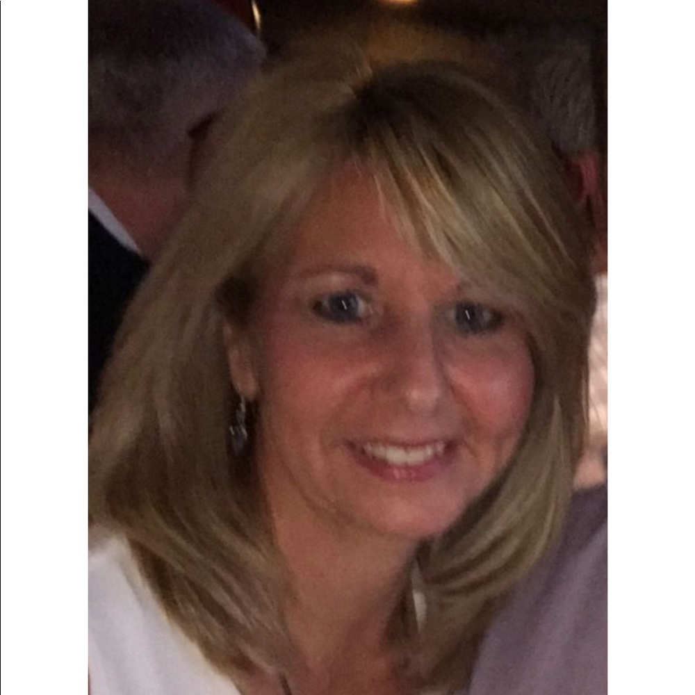 Meet your Posher, Sharon